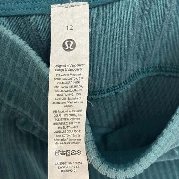 Lululemon Scuba Mid Rise Wide Leg Pant Velvet Cord in Storm Teal - Size 12 - Picture 5 of 6